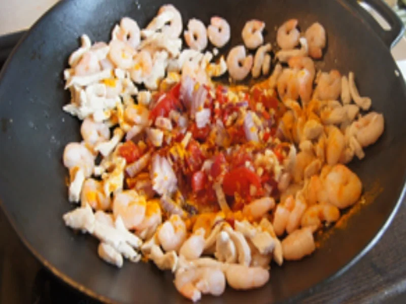 Garnelen-Hähnchen-Suppentopf im Wok - Rezept - Bild Nr. 16456