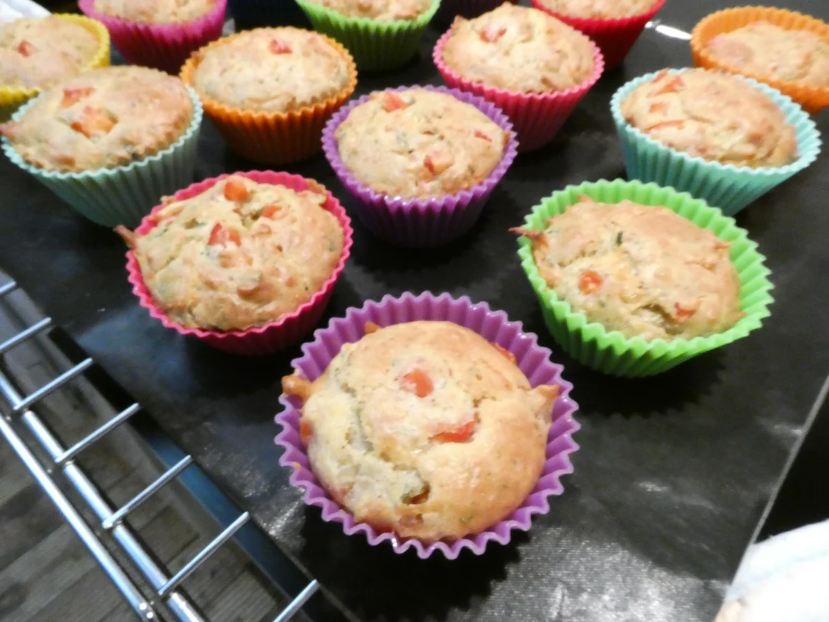 Emmentaler-Muffins mit Paprika - Rezept - Bild Nr. 16449