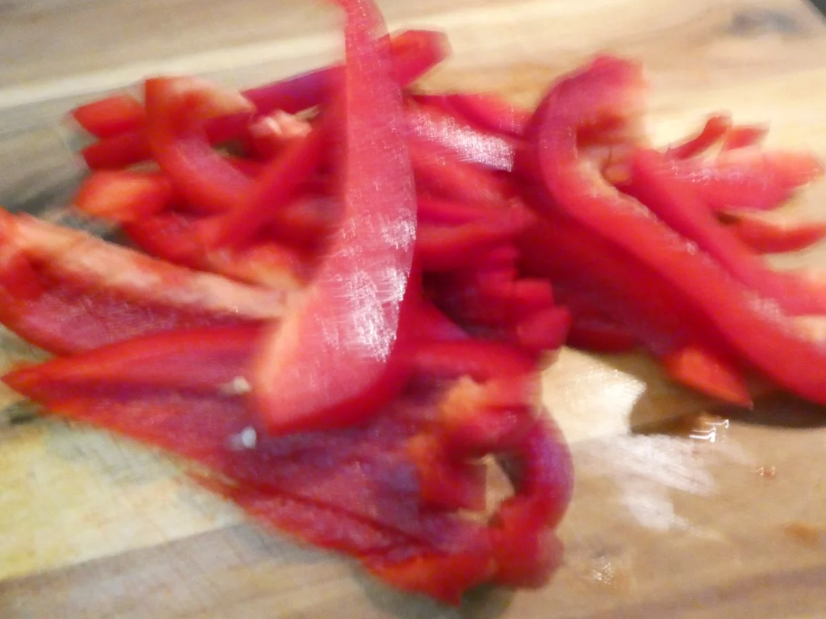 Frittata mit Paprika und Mozzarella - Rezept - Bild Nr. 16444