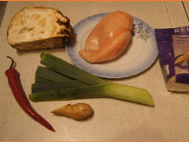 Hähnchenbrustfilet mit Sellerie und Basmatireis - Rezept - Bild Nr. 16441