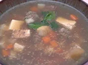 Hochzeitssuppe mit bunter Einlage, Rinderklößchen und Eierstich - Rezept - Bild Nr. 2