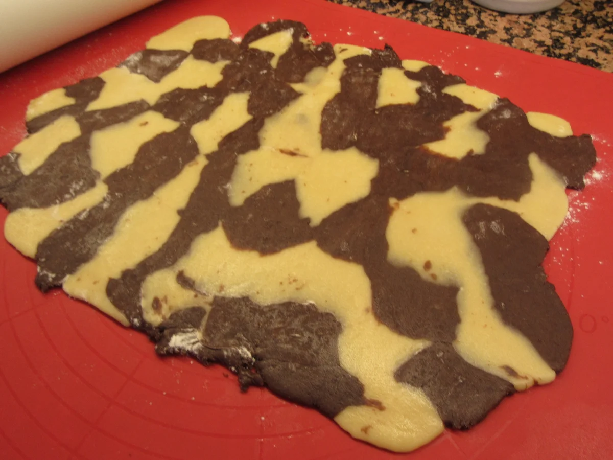 Plätzchen: Schwarz-Weiß-Gebäck mit Powidl - Rezept - Bild Nr. 16441