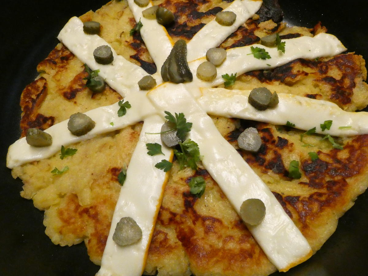 Pfannen-Kartoffelbrot mit Käse überbacken - Rezept - Bild Nr. 16440