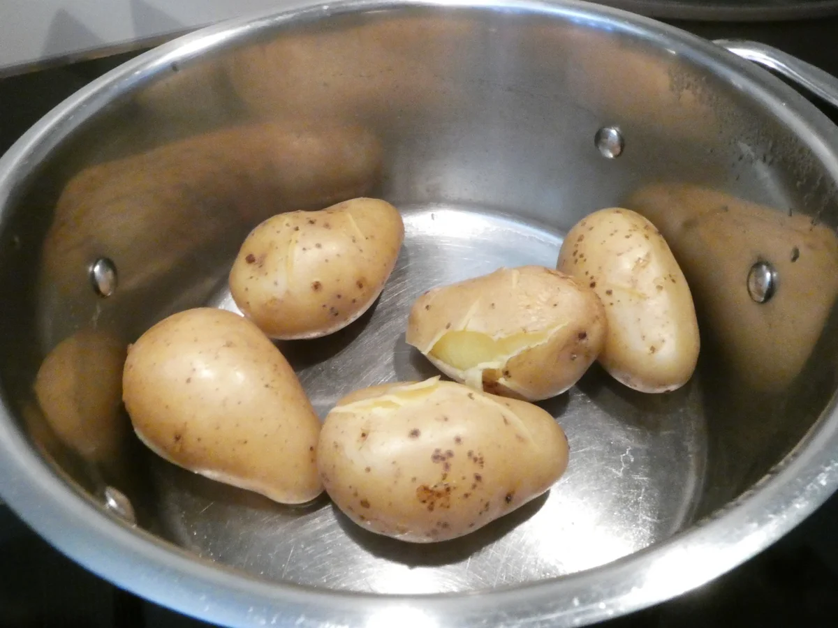 Pfannen-Kartoffelbrot mit Käse überbacken - Rezept - Bild Nr. 16442