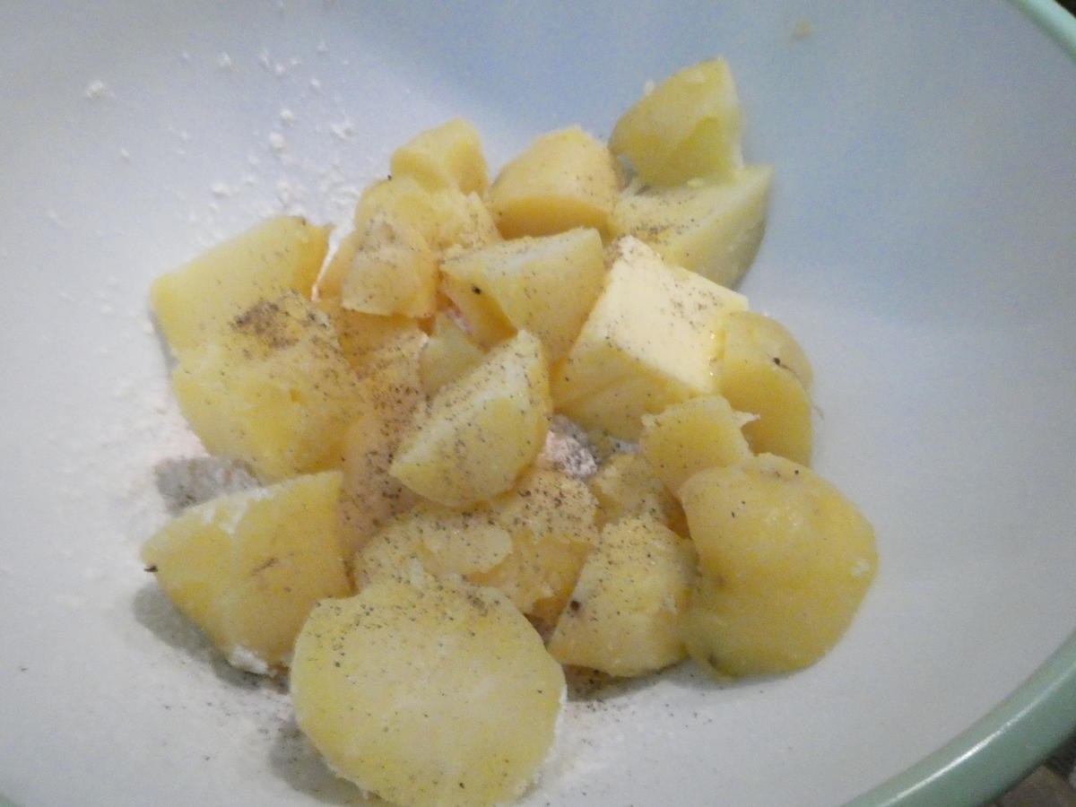 Pfannen-Kartoffelbrot mit Käse überbacken - Rezept - Bild Nr. 16444