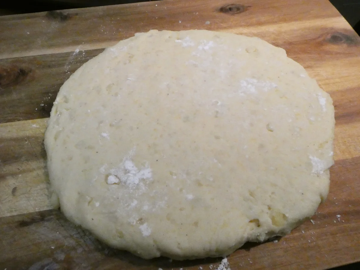 Pfannen-Kartoffelbrot mit Käse überbacken - Rezept - Bild Nr. 16448