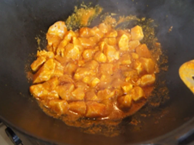 Thailändisches gelbes Hähnchencurry mit Basmatireis - Rezept - Bild Nr. 10