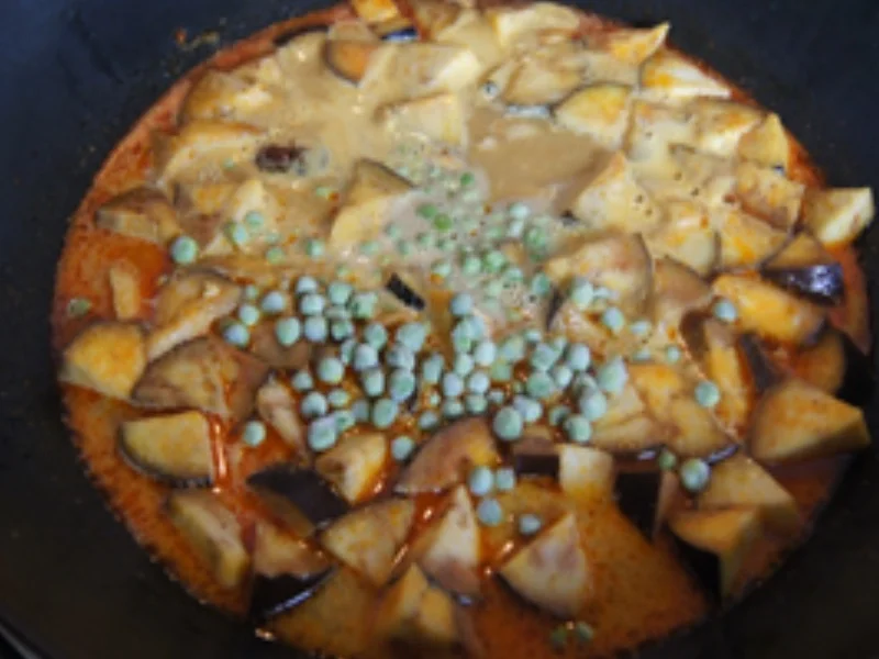 Thailändisches gelbes Hähnchencurry mit Basmatireis - Rezept - Bild Nr. 14