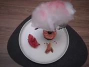 Brownie mit Tonkabohnenmousse und Himbeer-Blitzeis - Rezept - Bild Nr. 2