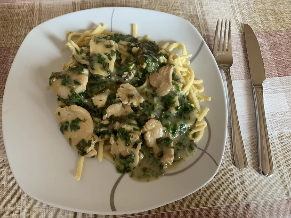 Bärlauchgeschnetzeltes vom Huhn - Rezept - Bild Nr. 16459