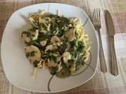 Bärlauchgeschnetzeltes vom Huhn - Rezept - Bild Nr. 16459