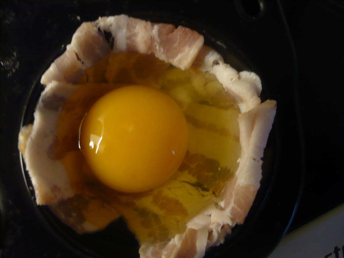 Eier mit Bacon in der Muffinform - Rezept - Bild Nr. 16468