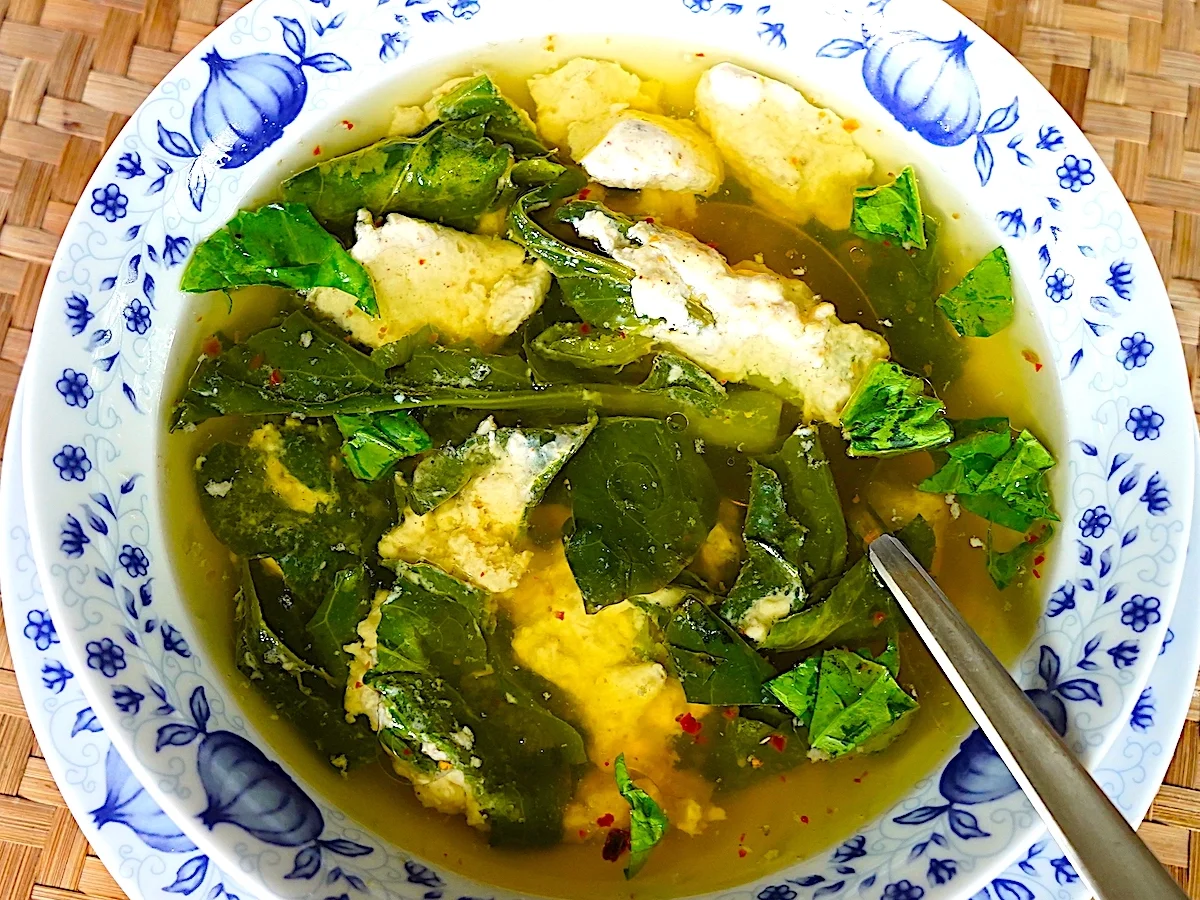 Hühnersuppe mit Kailan — Ji Meng Shi Mai - Rezept - Bild Nr. 16464