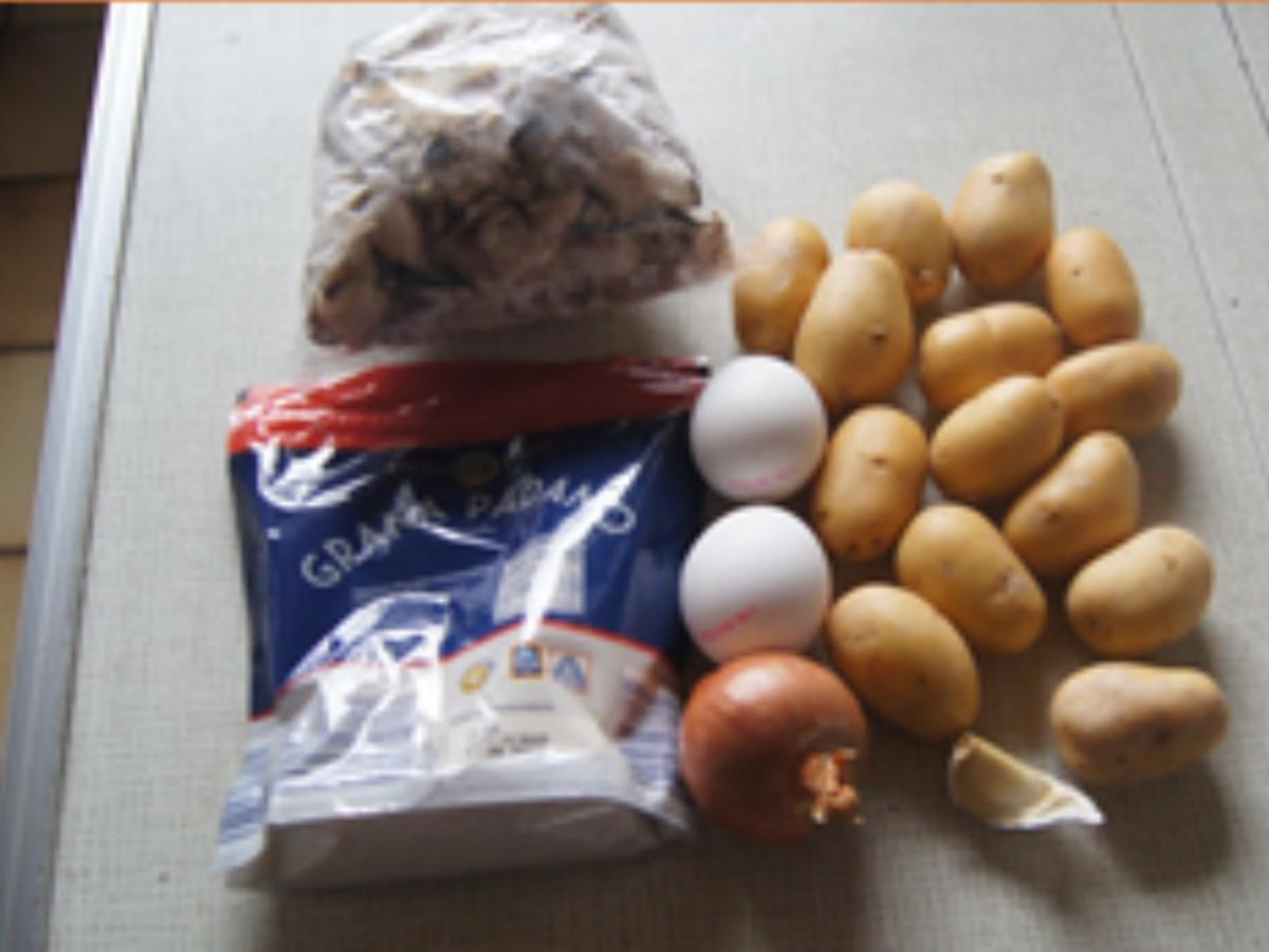 Rahmsteinpilzpfanne mit cremigen Parmesan-Kartoffelstampf und gekochten Ei - Rezept - Bild Nr. 16465