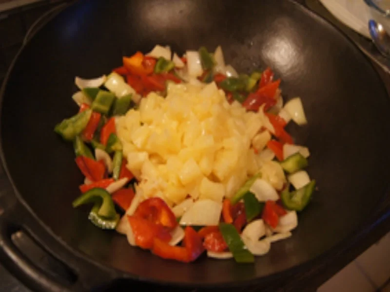 Hähnchen süßsauer mit Basmatireis - Rezept - Bild Nr. 16478