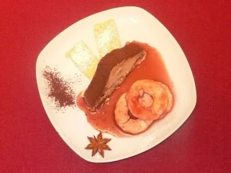 Eisstollen als Powerriegel auf Portwein-Apfel-Laufband - "Laufen" - Rezept