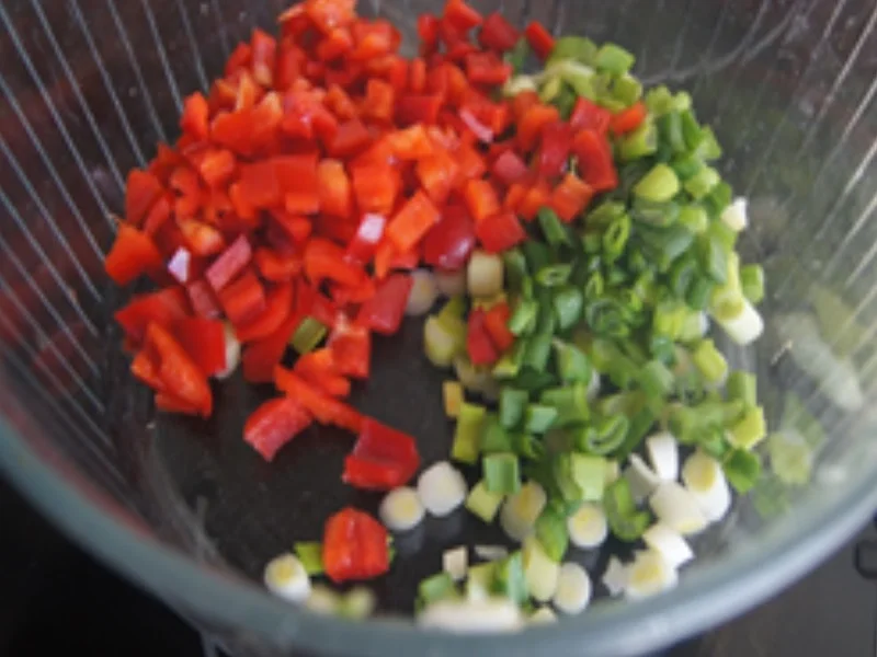 Rezept: Hähnchenkeule mit Pommes Frites und gemischten Salat Bild Nr. 16476 Hähnchenkeule mit Pommes Frites und gemischten Salat - Rezept - Bild Nr. 16476