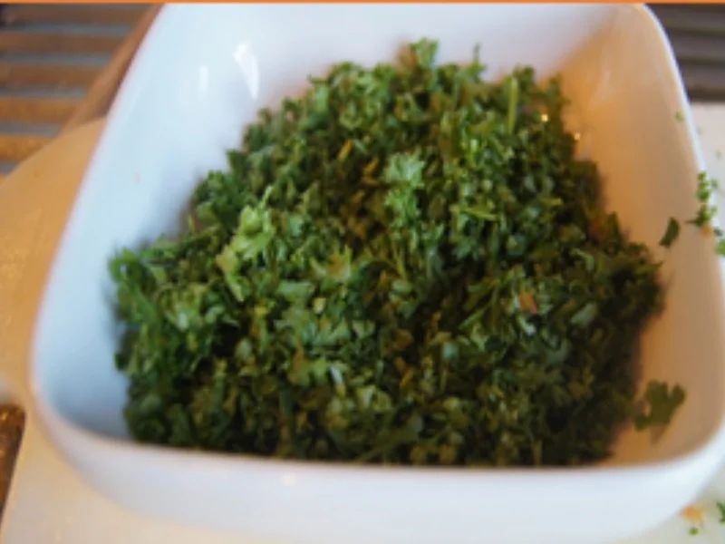 Rindfleischsuppe mit Kalbsleberknödel - Rezept - Bild Nr. 16481