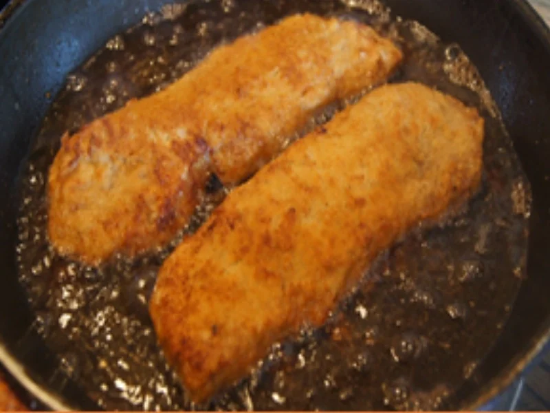 Paniertes Schweinesteak mit Bundmöhren und Sellerie-Kartoffel-Stampf - Rezept - Bild Nr. 16476