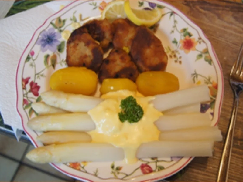 Mini-Schnitzel mit Spargel und Drillingen - Rezept - Bild Nr. 12