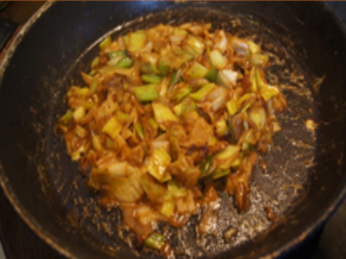 Rahm-Porree-Gemüse mit Mini-Schnitzeln und herzhaften Bratkartoffeln - Rezept - Bild Nr. 9