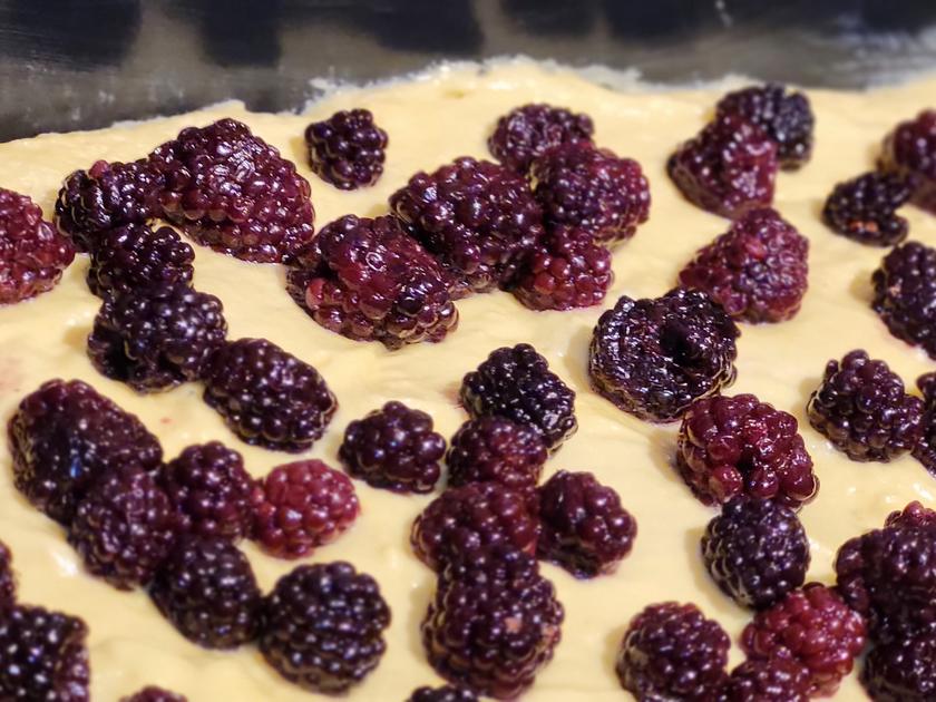 BiNe` S EIERLIKÖR BROMBEERKUCHEN - einfach - von Bine13100