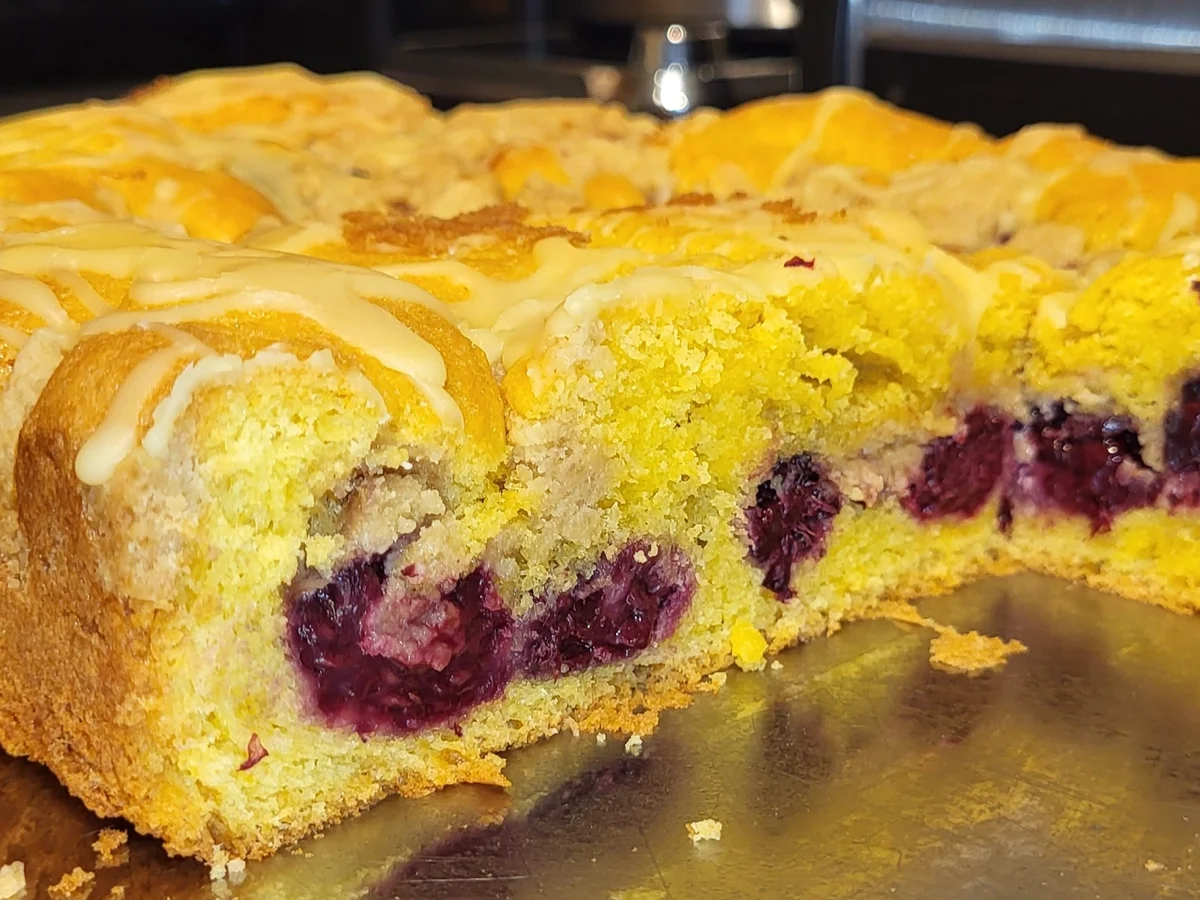 Rezept: BiNe` S EIERLIKÖR BROMBEERKUCHEN Bild Nr. 16481 BiNe` S EIERLIKÖR BROMBEERKUCHEN - Rezept - Bild Nr. 16481