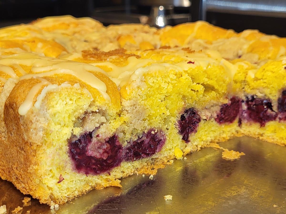 BiNe` S EIERLIKÖR BROMBEERKUCHEN - Rezept - kochbar.de