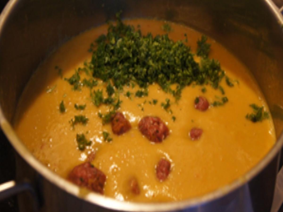 Herzhafte Kartoffel-Möhren-Suppe mit Rinderhackfleischbällchen - Rezept - Bild Nr. 16487