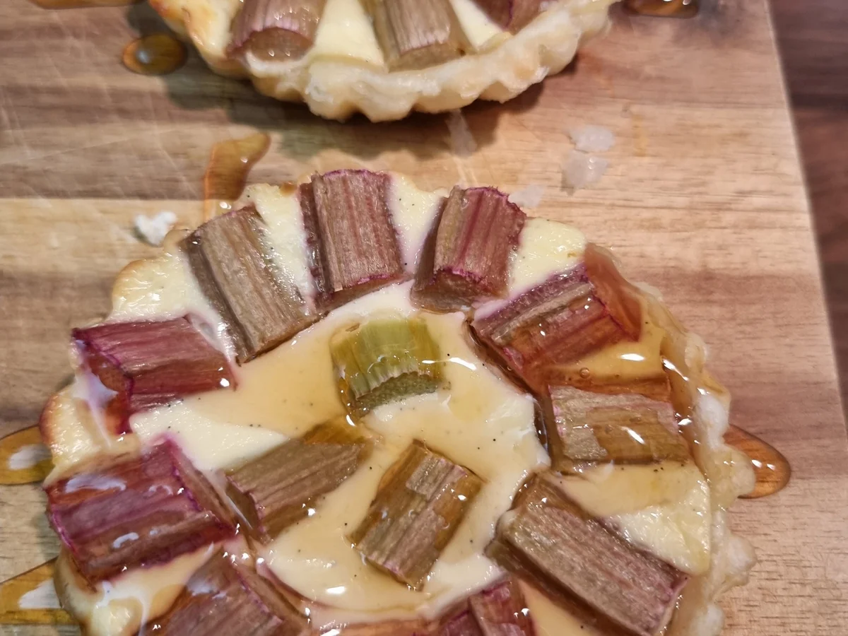 Rhabarber -Tarteletts - Rezept - Bild Nr. 16504