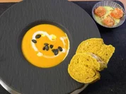 Kürbiscremesuppe mit Garnelen und süß-scharfer Currysauce - Rezept - Bild Nr. 2