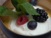 Passion Fruit Creme, dazu dreierlei Frucht - Rezept - Bild Nr. 2