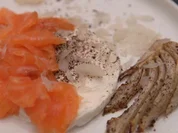 Gebeizter Lachs mit Ofenfenchel und Labneh - Rezept - Bild Nr. 2