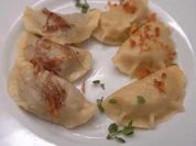 Teigtaschen mit Kartoffel-Quark und Pilz-Sauerkraut Füllung - Rezept - Bild Nr. 16505