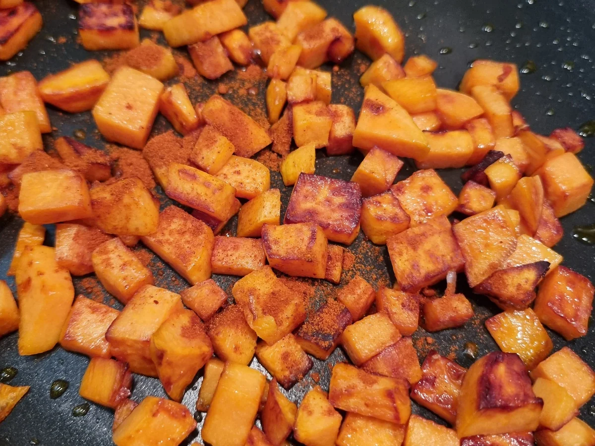 Kartoffel-Bärlauch-Suppe mit Süßkartoffel-Croutons - Rezept - Bild Nr. 16525