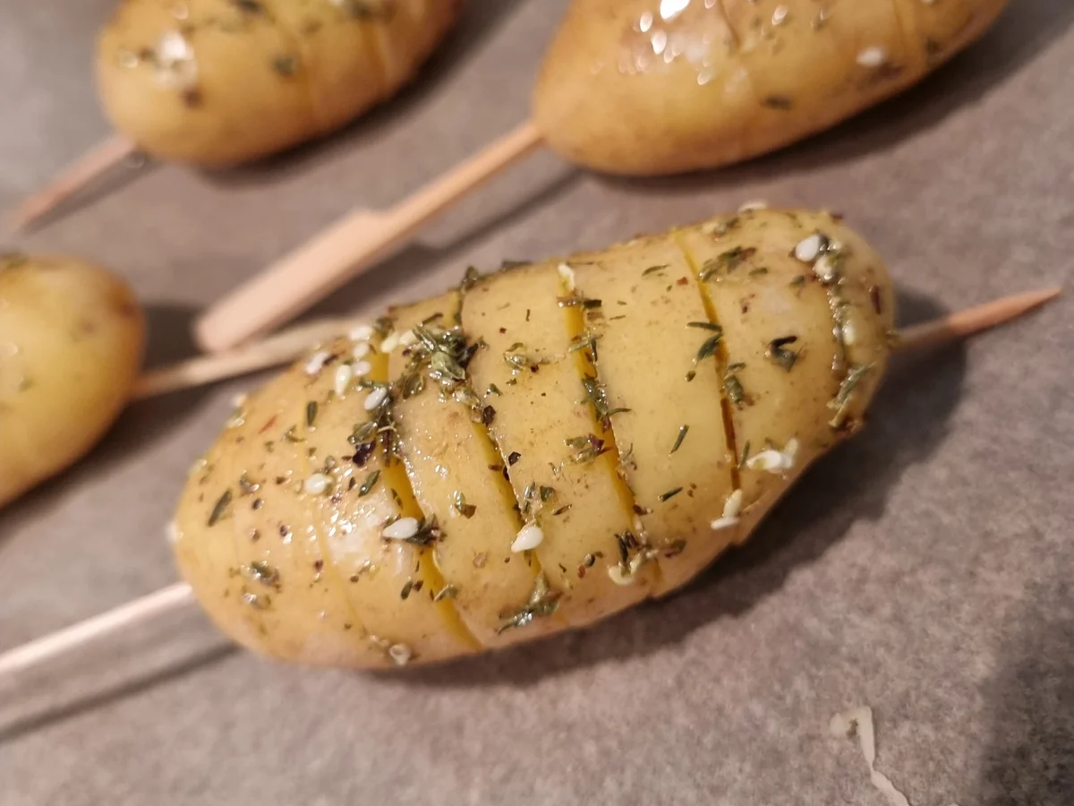 Kartoffelspiralen mit Radischen-Sour-Cream - Rezept - Bild Nr. 16507