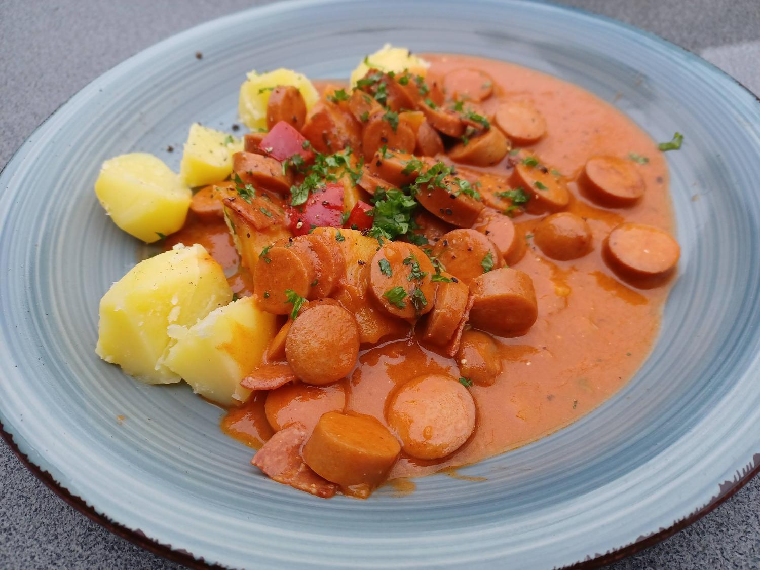 Würstchen Gulasch - Rezept mit Bild - kochbar.de