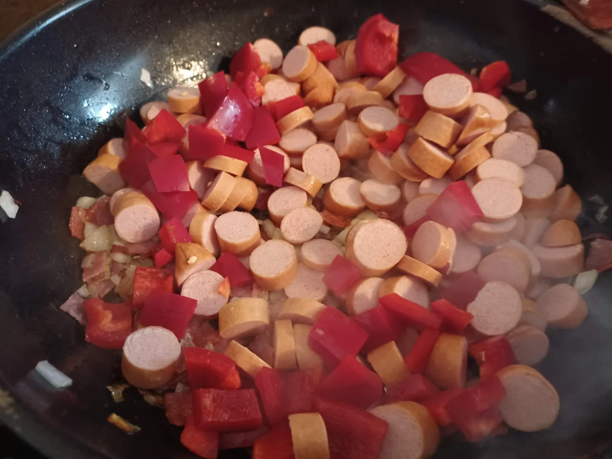 Würstchen Gulasch - Rezept - Bild Nr. 16505