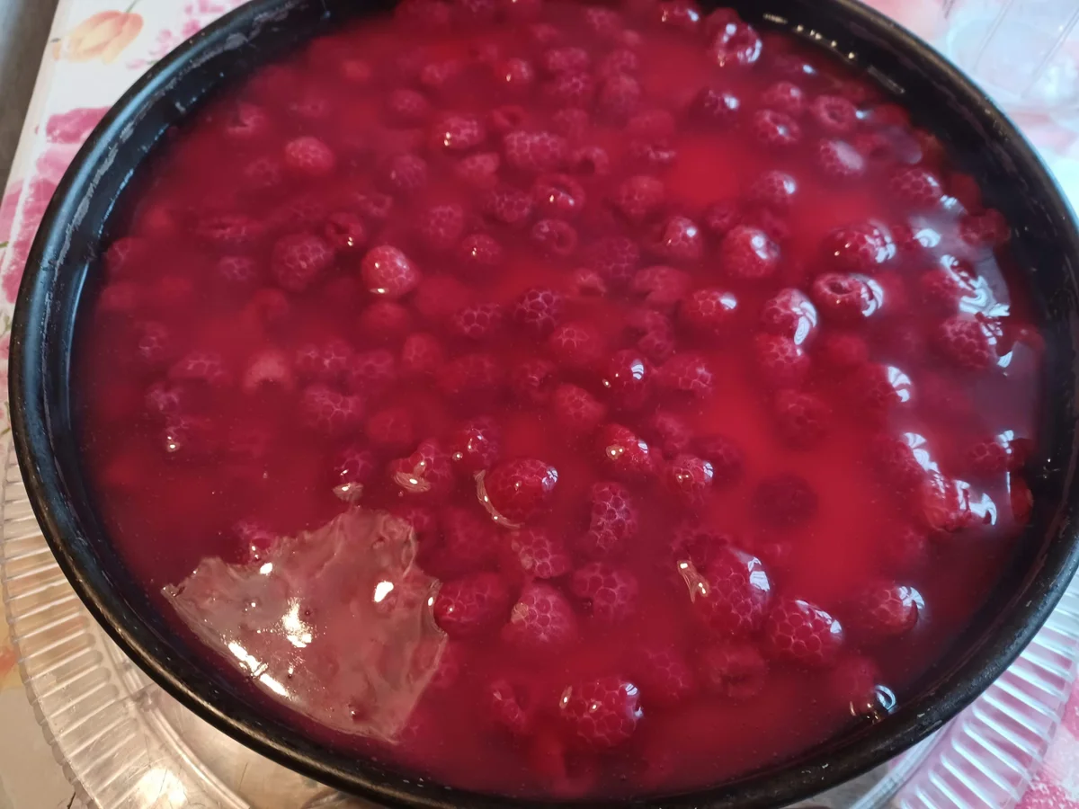 Apfel - Himbeer - Torte - Rezept - Bild Nr. 16518