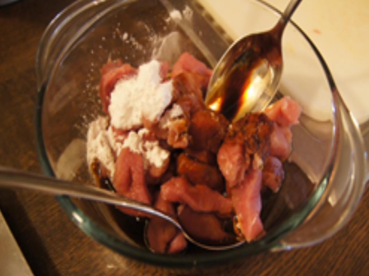 Mie-Nudeln mit Schweinefilet und Brokkoli - Rezept - Bild Nr. 4