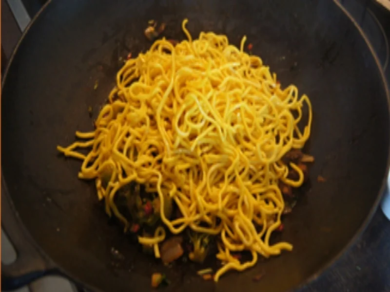 Mie-Nudeln mit Schweinefilet und Brokkoli - Rezept - Bild Nr. 24