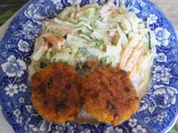 Restebuletten mit herzhaften Salat - Rezept - Bild Nr. 2