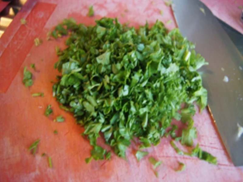 Rezept: Restebuletten mit herzhaften Salat Bild Nr. 12 Restebuletten mit herzhaften Salat - Rezept - Bild Nr. 12