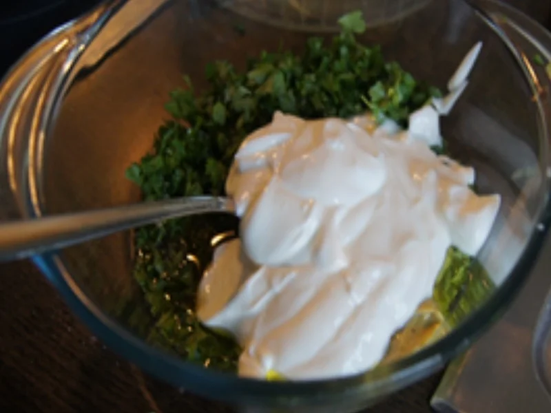 Rezept: Restebuletten mit herzhaften Salat Bild Nr. 13 Restebuletten mit herzhaften Salat - Rezept - Bild Nr. 13