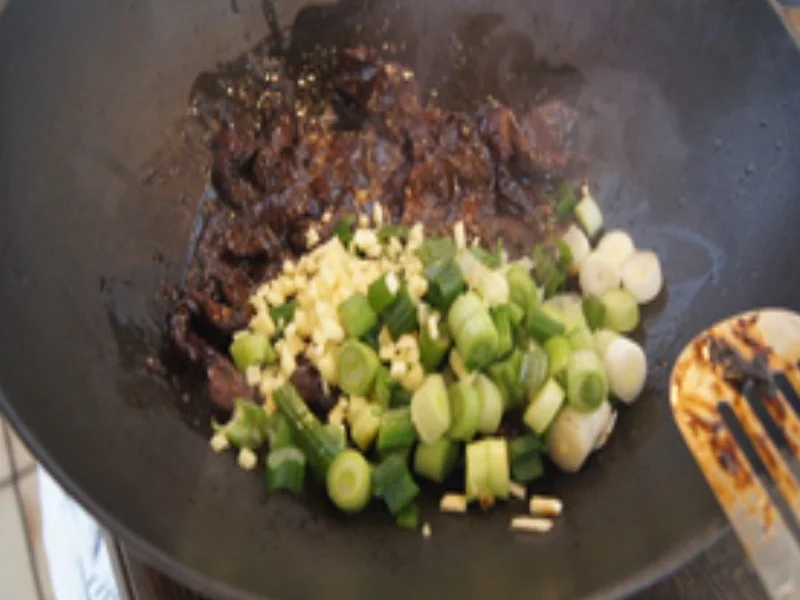 Rindfleisch mit Paprikamix und Basmatireis - Rezept - Bild Nr. 16518