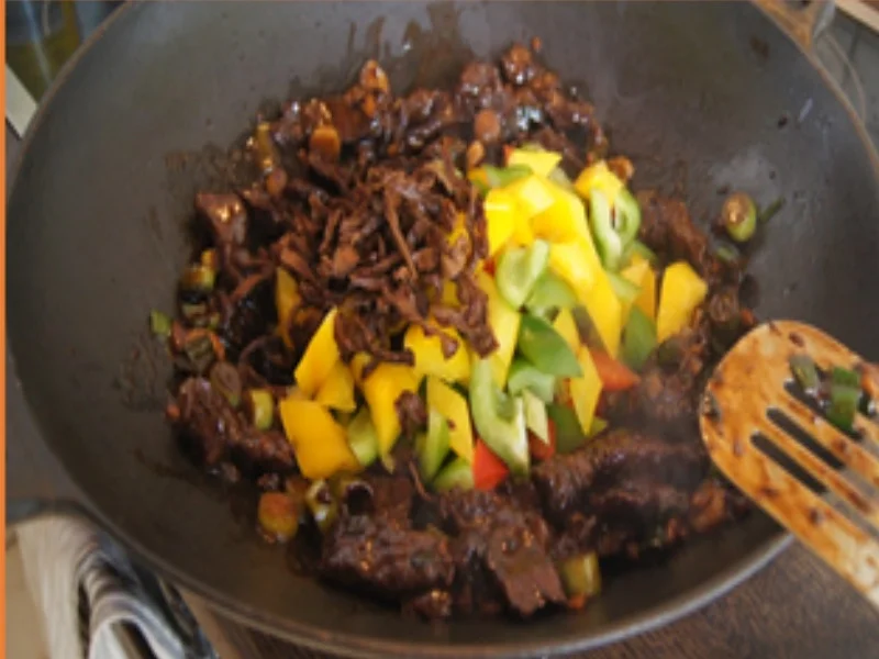 Rindfleisch mit Paprikamix und Basmatireis - Rezept - Bild Nr. 16519