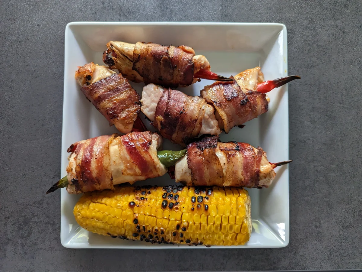 Rezept: Gegrillte Hähnchenbrust im Speckmantel Bild Nr. 16508 Gegrillte Hähnchenbrust im Speckmantel - Rezept - Bild Nr. 16508