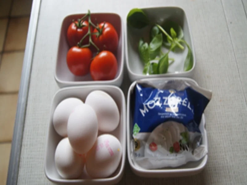 Mozzarella-Tomaten-Omelett - Rezept - Bild Nr. 3