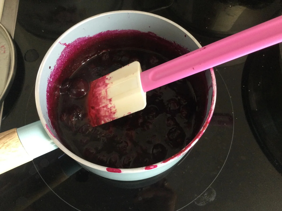 Schnelles Blaubeerkompott im Eierkuchen - Rezept - Bild Nr. 16518