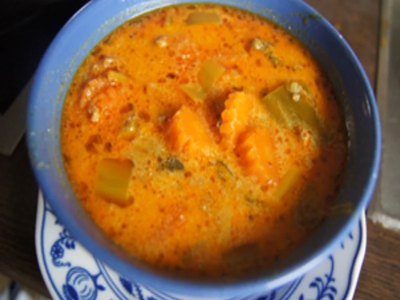 Rezept: Kartoffel-Möhren-Eintopf mit Rinderhackfleisch Bild Nr. 16535 Kartoffel-Möhren-Eintopf mit Rinderhackfleisch - Rezept - Bild Nr. 16535